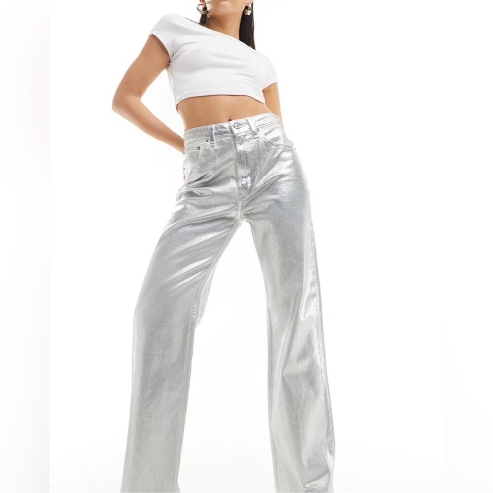 Abercrombie & Fitch 90s distressed silver metallic high rise jeans size 25/0Long
